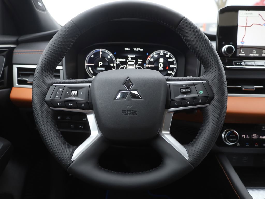 New 2025 Mitsubishi Outlander SEL image 54