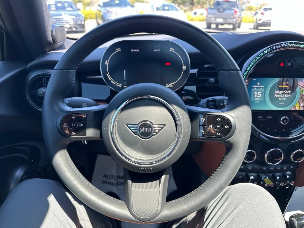Used 2024 MINI Cooper SE w/ Signature Upholstery Package FWD image 21