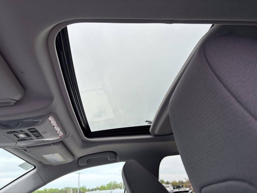 Certified 2022 Toyota RAV4 XLE w/ Convenience Package image 14