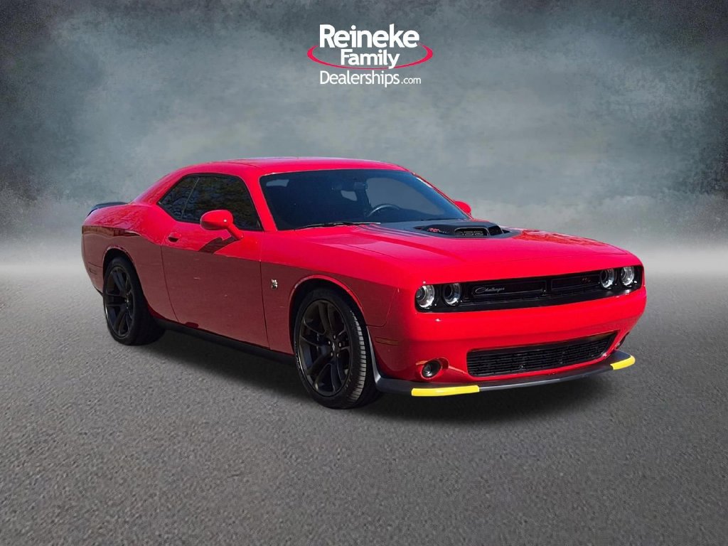 Used 2021 Dodge Challenger R/T Scat Pack w/ Shaker Package RWD image 4