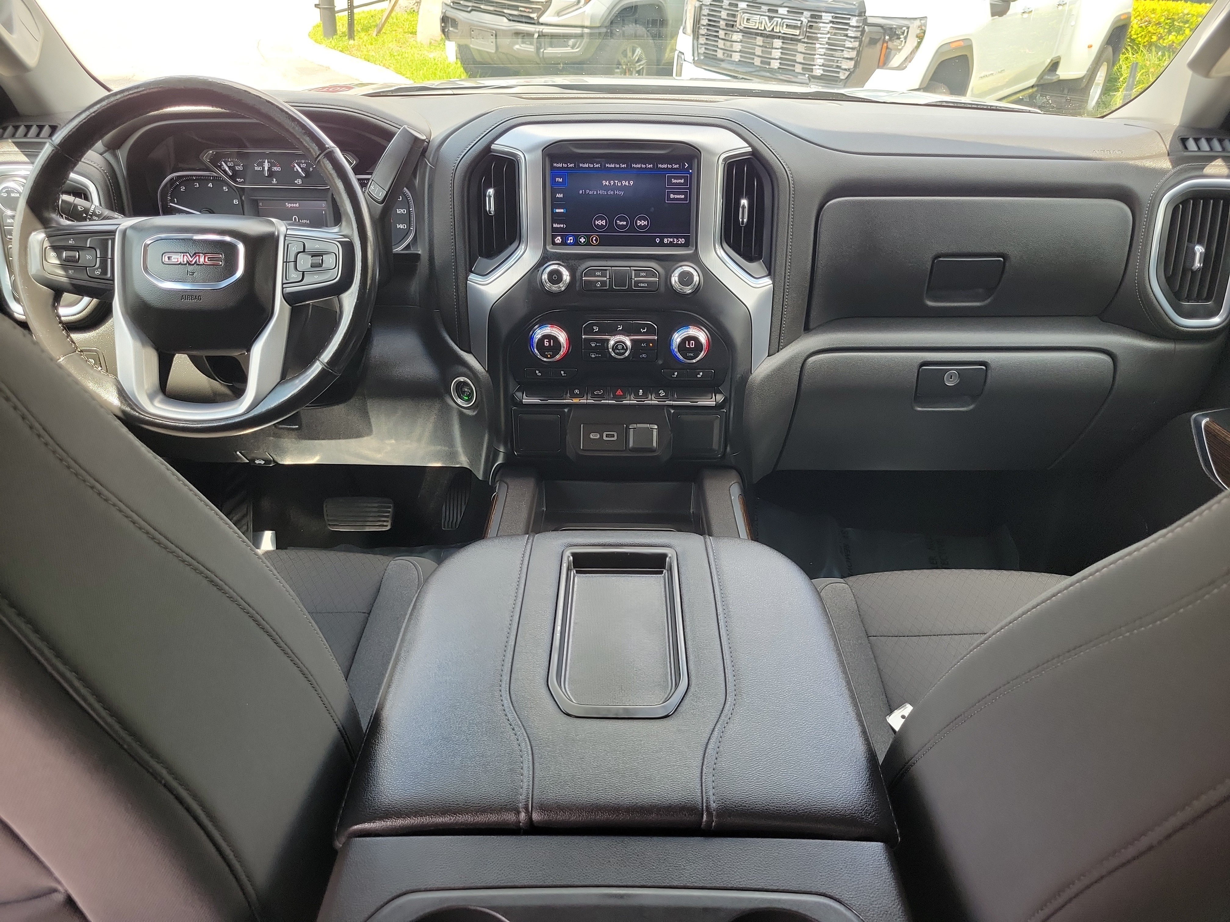 Used 2021 GMC Sierra 1500 Elevation w/ X31 Off-Road Package AWD/4WD image 15