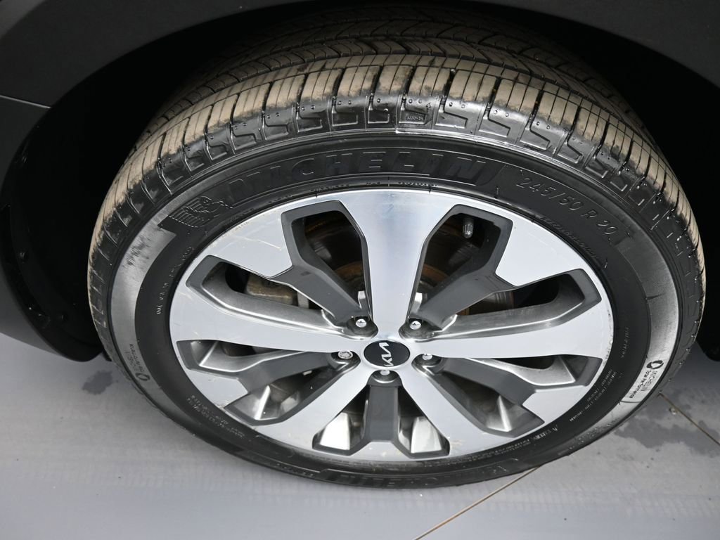 Certified 2022 Kia Telluride EX w/ EX Premium Package image 14