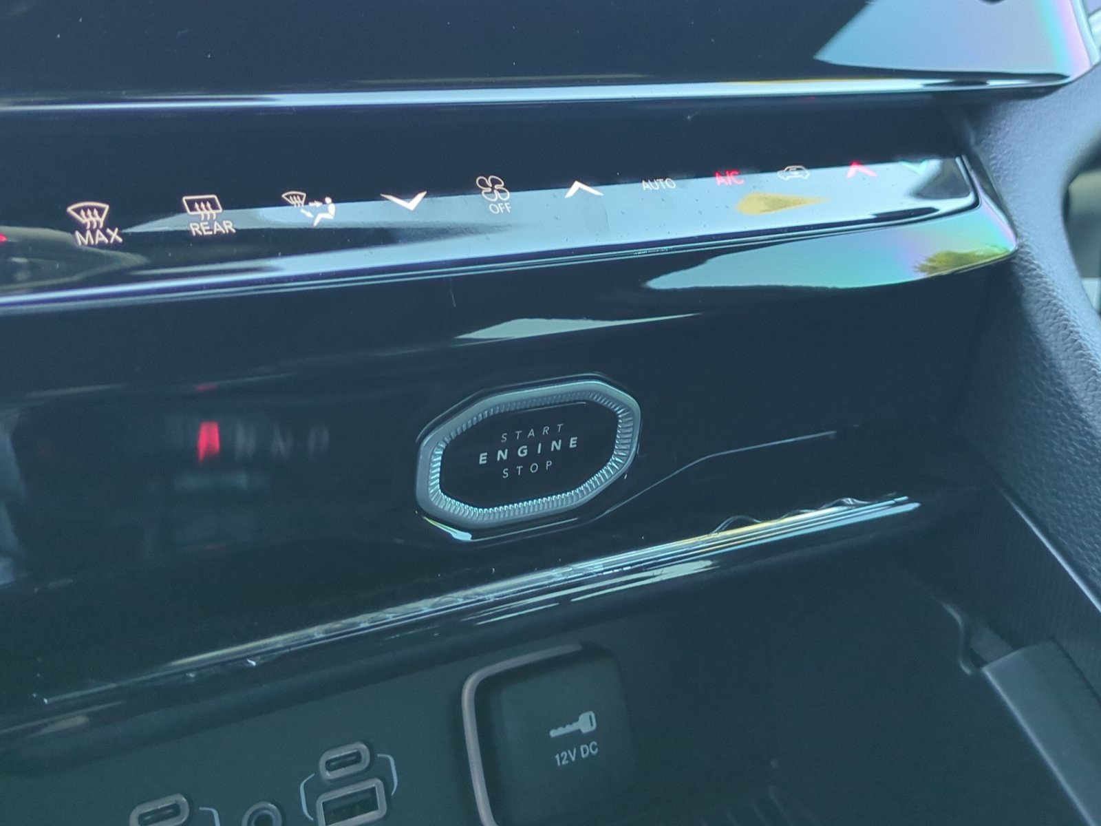 New 2026 Jeep Grand Cherokee Limited AWD/4WD image 30