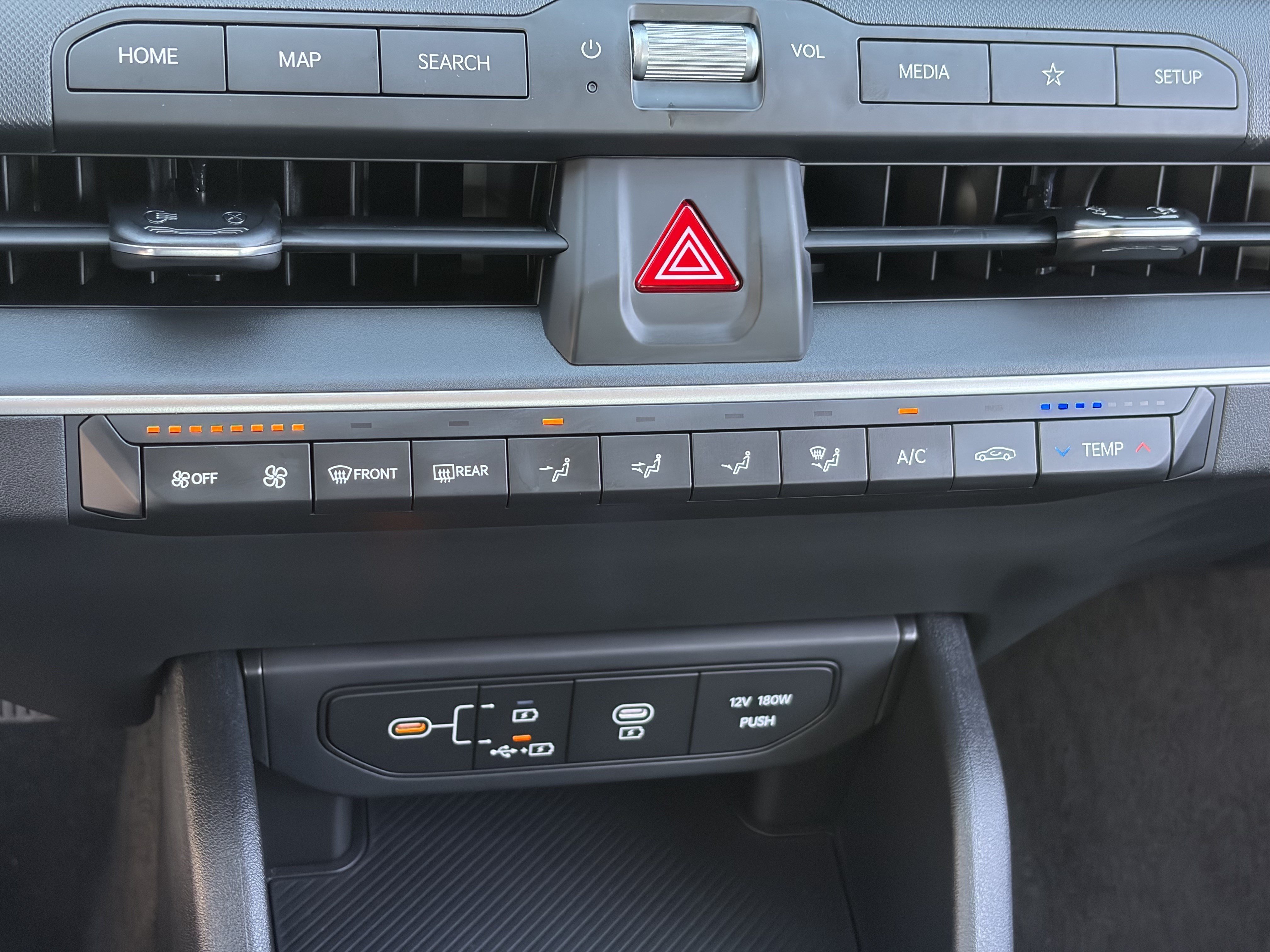New 2026 Kia K4 FWD image 26