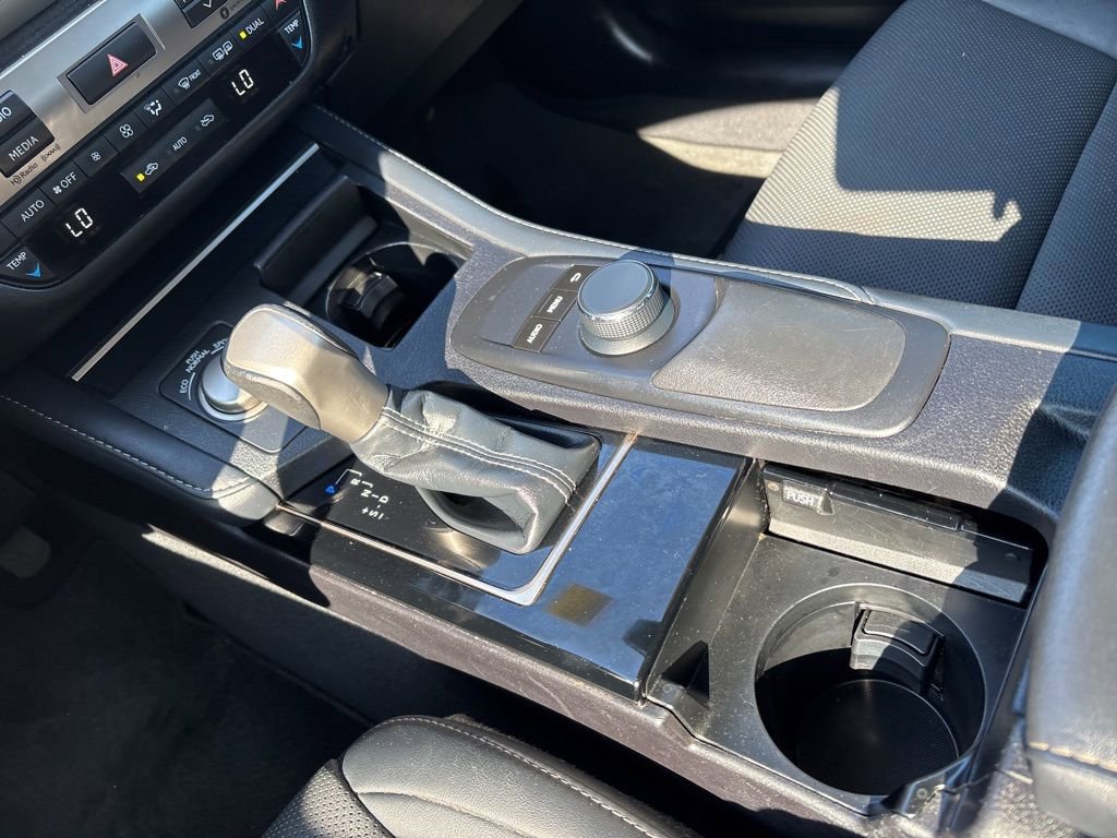 Used 2018 Lexus ES 350 image 19