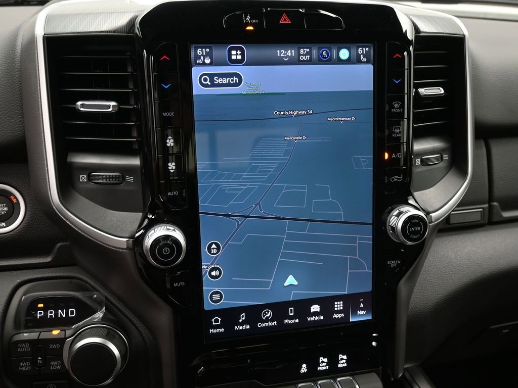 New 2026 RAM 1500 4x4 Crew Cab image 17