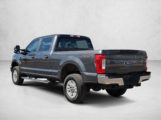 Used 2017 Ford F250 XL w/ STX Appearance Package AWD/4WD image 7