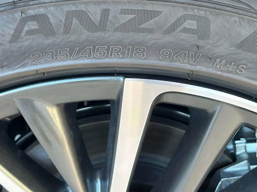 Used 2025 Lexus ES 350 w/ Premium Package image 34