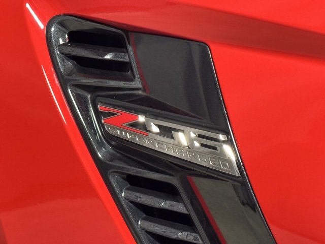 Used 2016 Chevrolet Corvette Z06 w/ 3LZ Preferred Equipment Group image 33