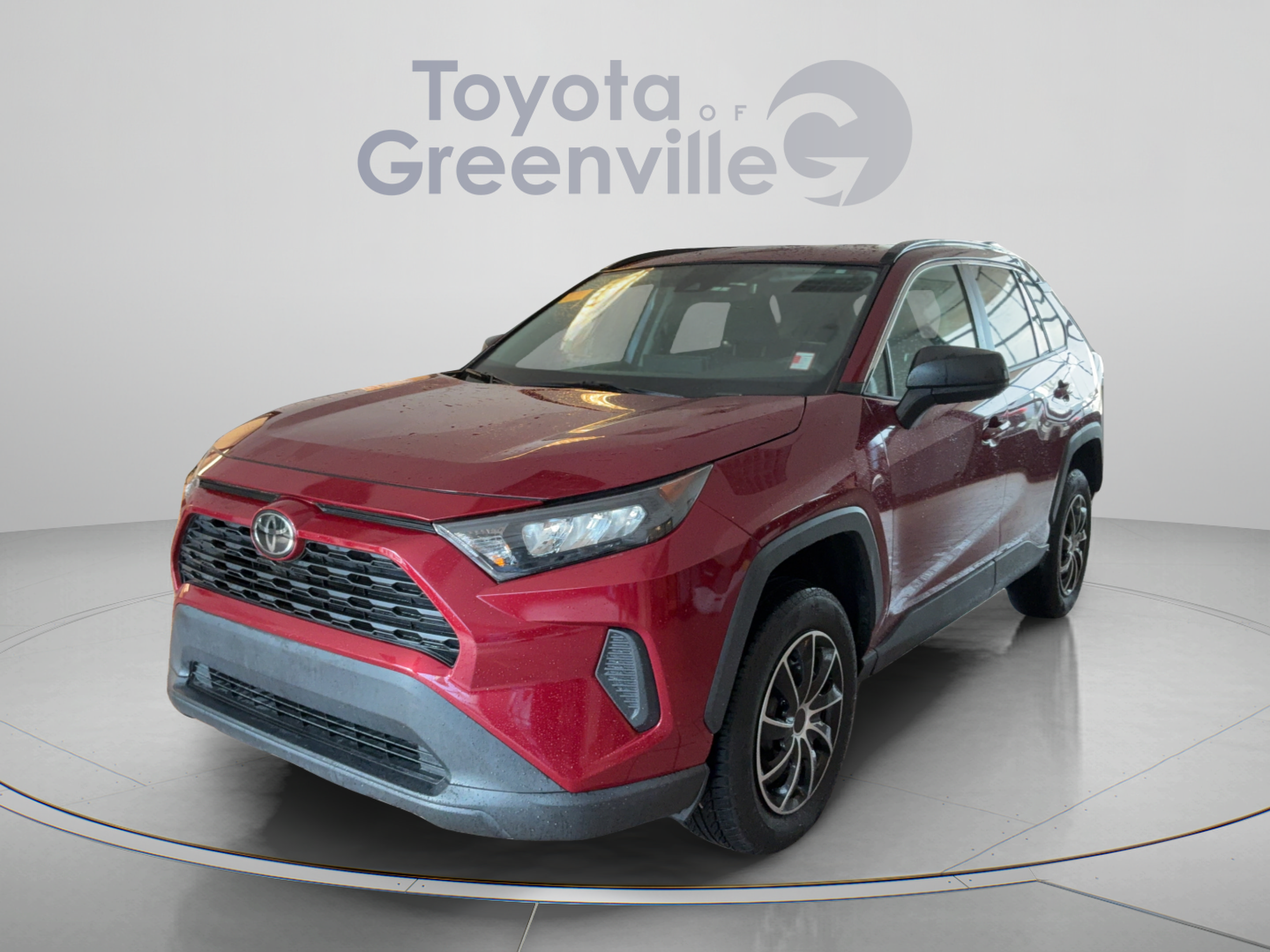 Certified 2021 Toyota RAV4 LE FWD image 1