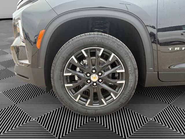 New 2026 Chevrolet Traverse LT w/ Sun and Wheel Package image 9