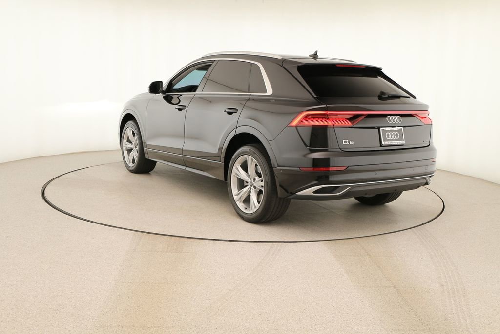 Used 2022 Audi Q8 Premium Plus image 4