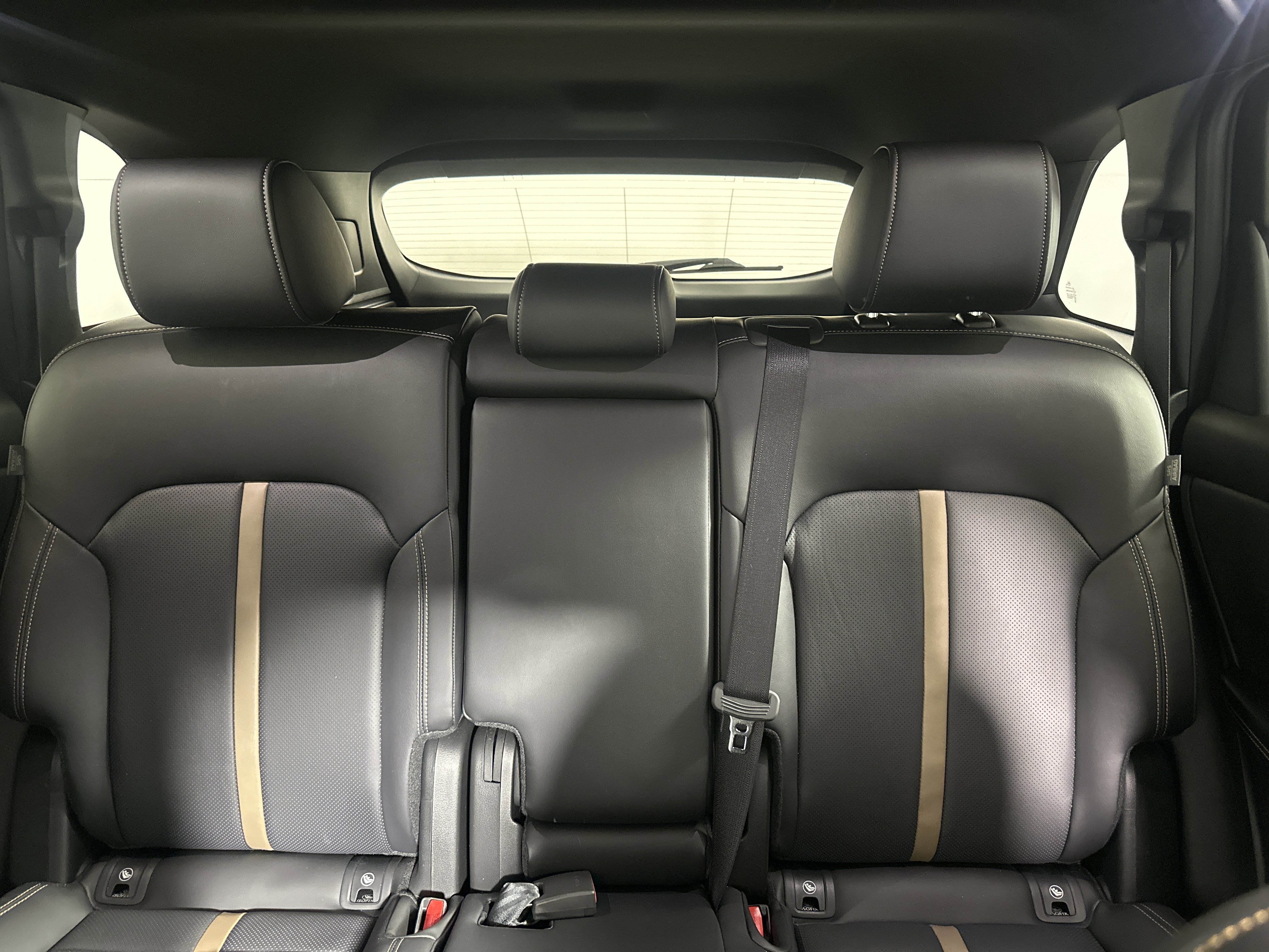 Certified 2025 MAZDA CX-70 Plug-In Hybrid w/ Premium Plus image 22