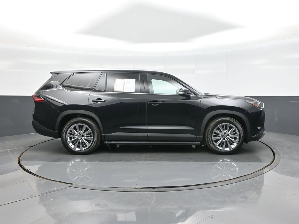Certified 2026 Toyota Grand Highlander Platinum image 10
