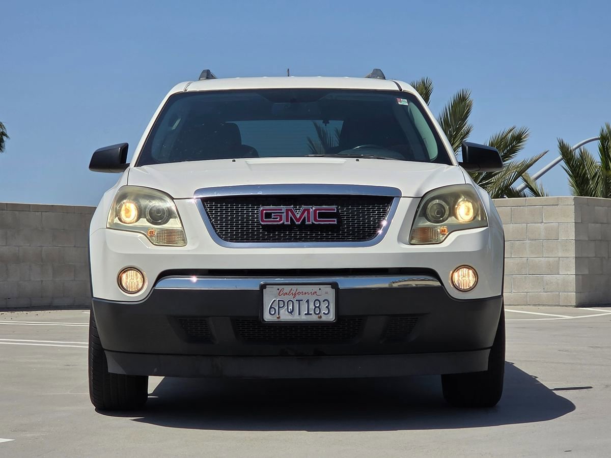 Used 2011 GMC Acadia SLE FWD image 2