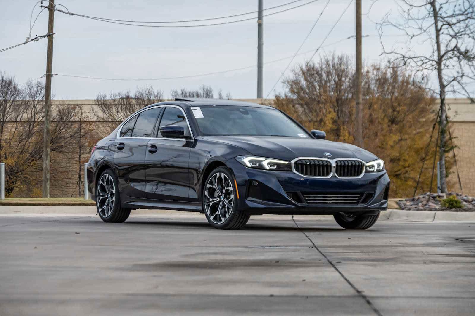 Used 2026 BMW 330i Sedan w/ Premium Package RWD image 1