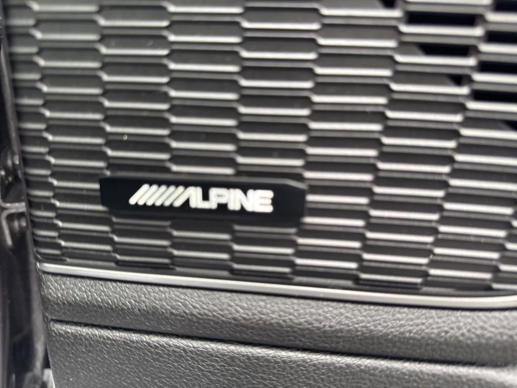 Used 2023 Jeep Grand Cherokee 4WD 4xe image 8