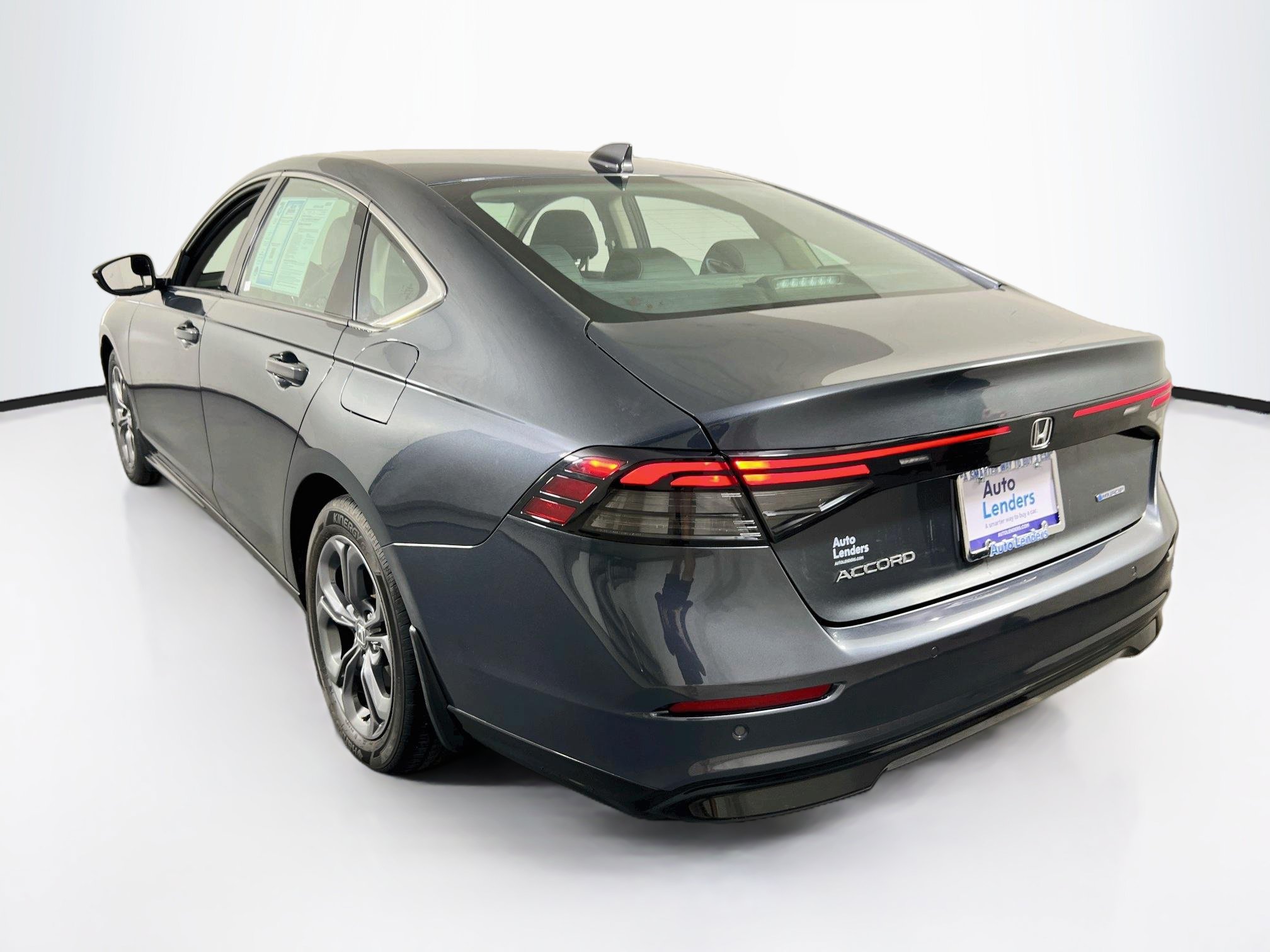 Used 2024 Honda Accord EX-L image 7