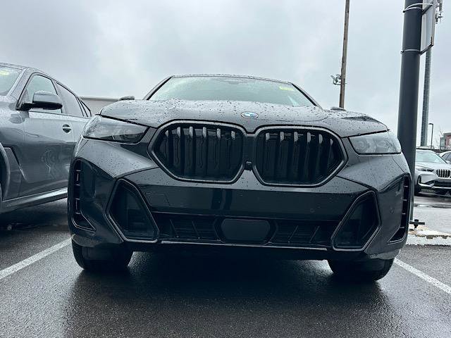 New 2026 BMW X6 xDrive40i image 2
