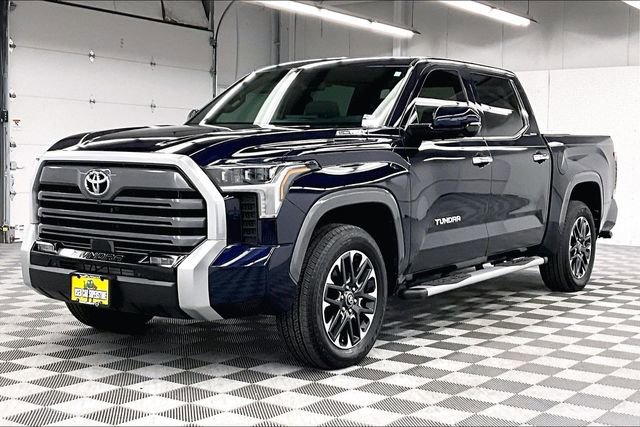 Used 2025 Toyota Tundra Limited image 12