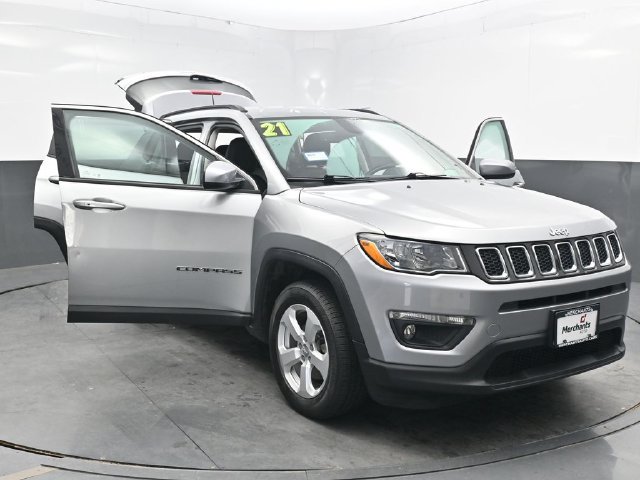 Used 2021 Jeep Compass Latitude w/ Convenience Group AWD/4WD image 41
