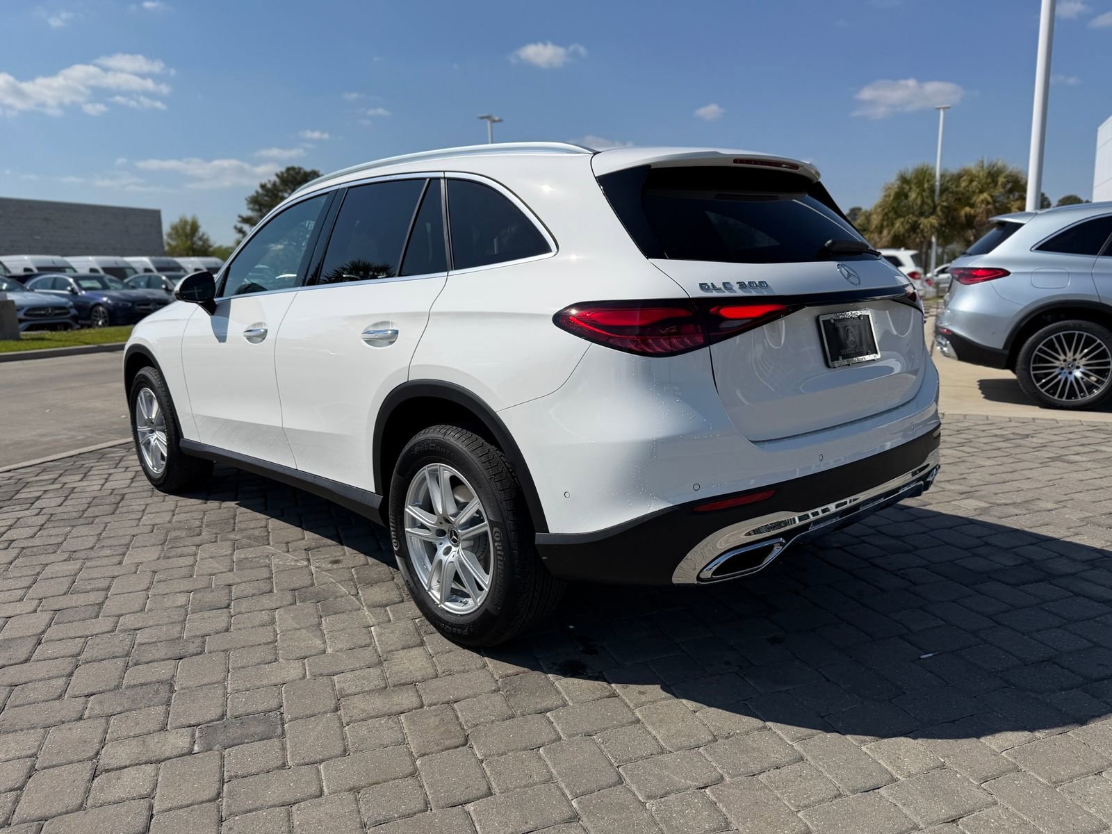 New 2026 Mercedes-Benz GLC 300 image 9