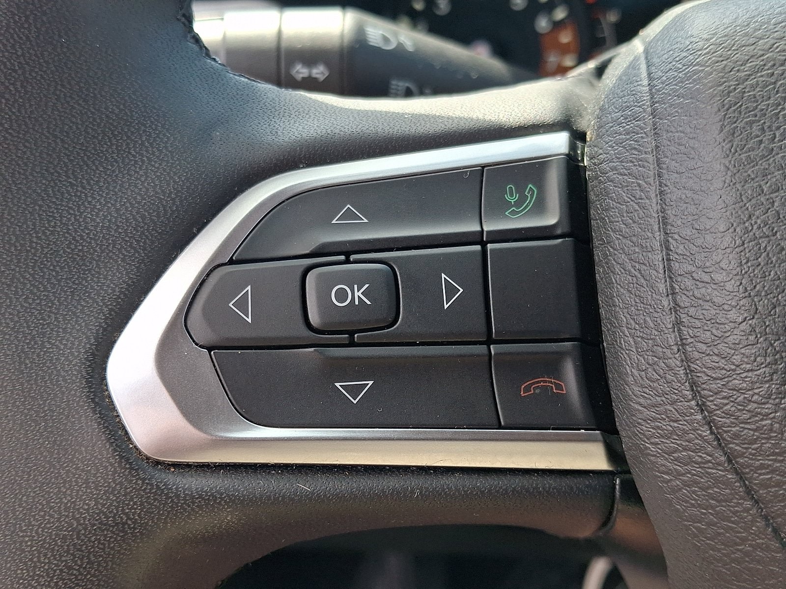 Used 2023 Jeep Compass Latitude AWD/4WD image 21