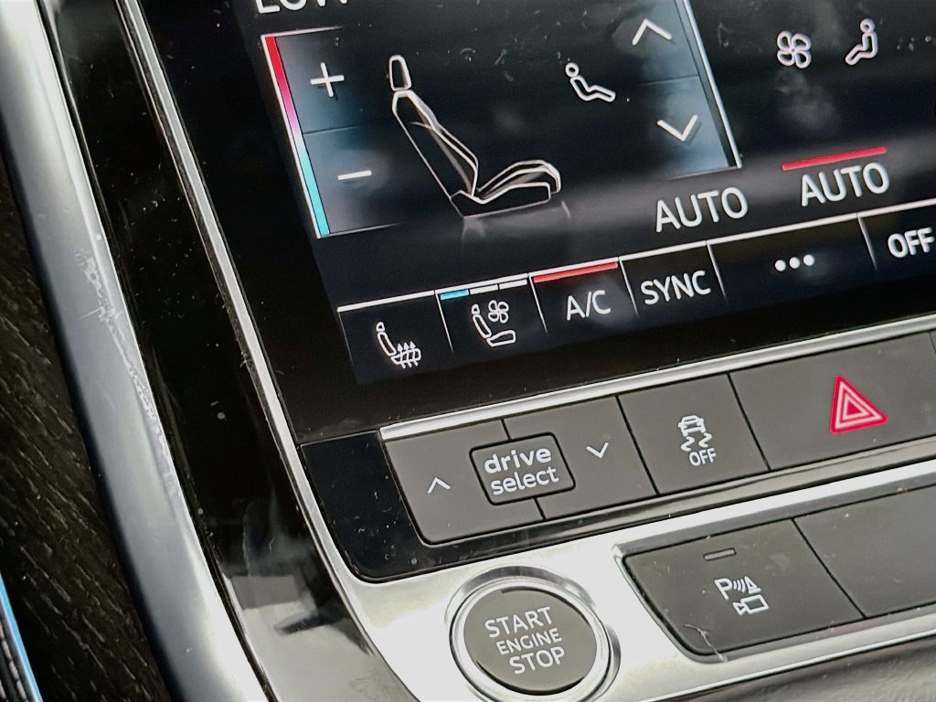 Used 2022 Audi Q8 Premium Plus w/ Premium Plus Package AWD/4WD image 26