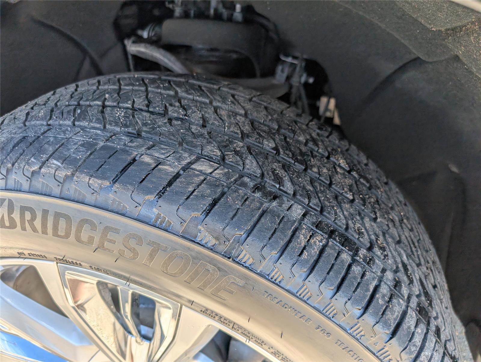 Used 2025 Chevrolet Silverado 1500 High Country w/ Technology Package AWD/4WD image 10