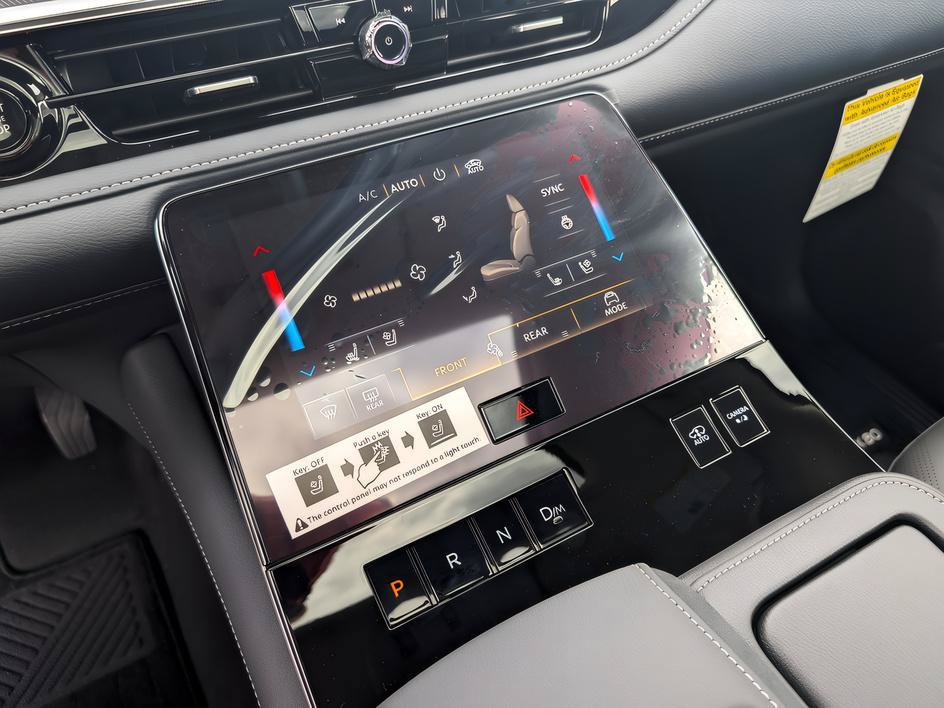 Certified 2026 INFINITI QX80 Luxe AWD/4WD image 17