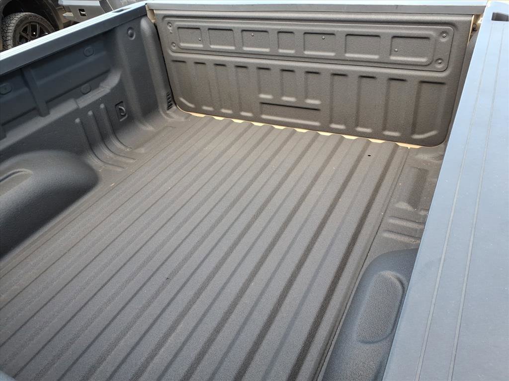 Used 2022 GMC Canyon Elevation w/ Elevation Premium Package AWD/4WD image 11