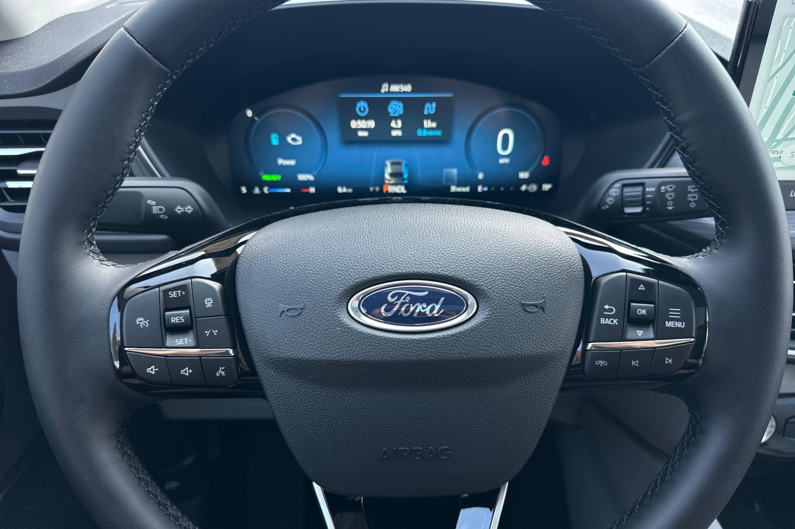 New 2025 Ford Escape Platinum w/ Premium Technology Package image 23