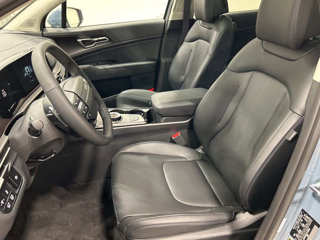 New 2026 Kia Sportage EX image 9