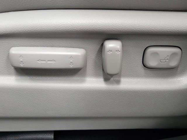 Certified 2025 Honda Passport EX-L image 23