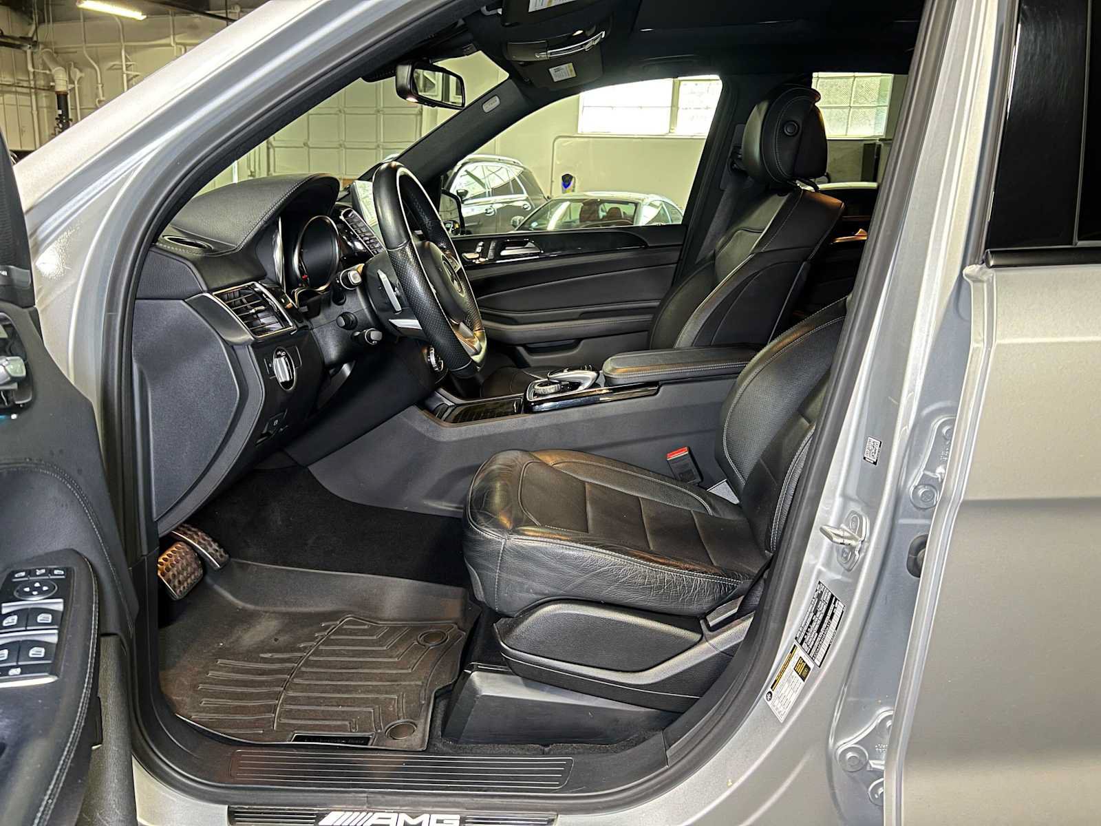 Used 2017 Mercedes-Benz GLE 43 AMG 4MATIC image 23