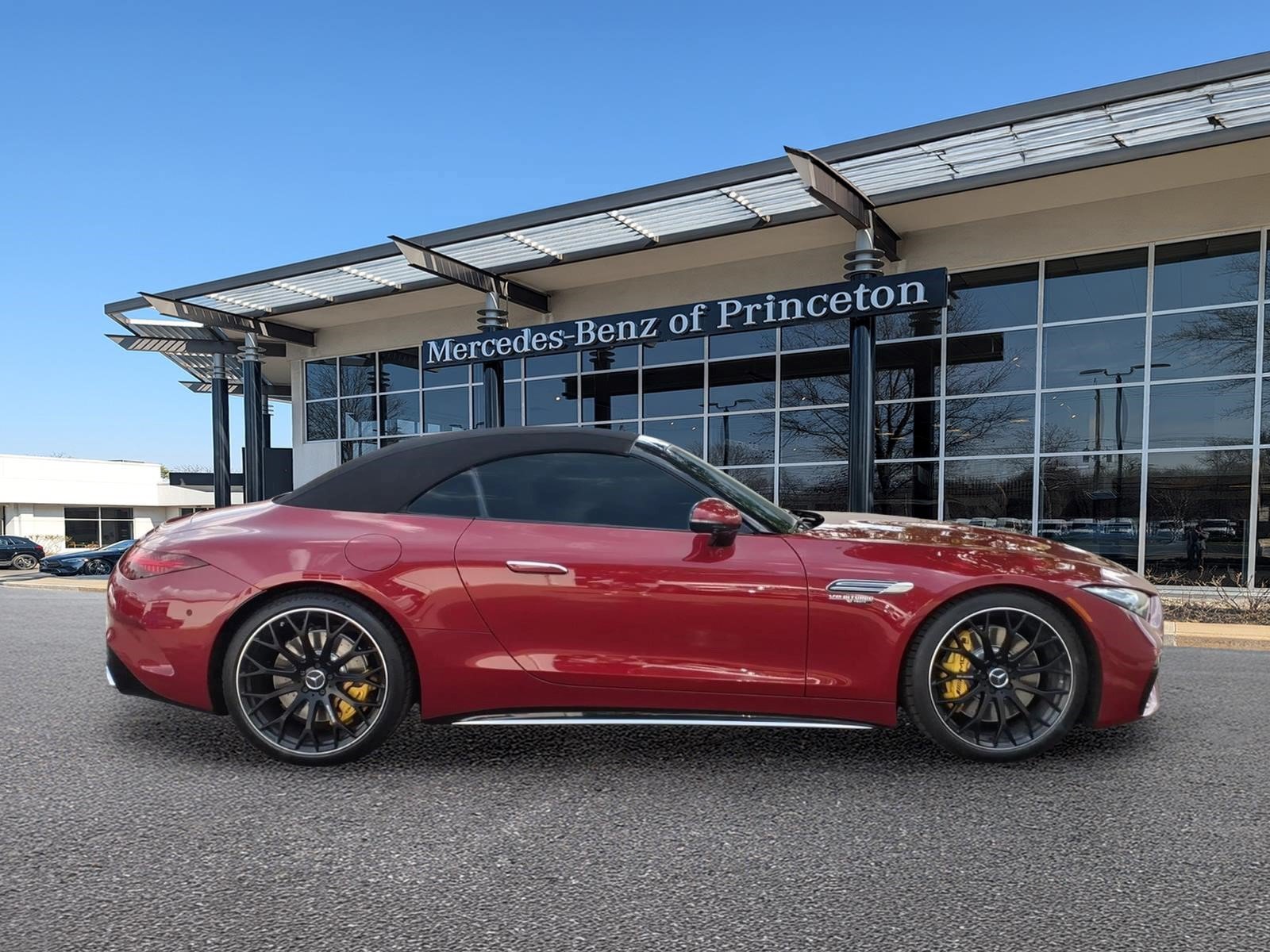 Certified 2022 Mercedes-Benz SL 63 AMG 4MATIC video 2