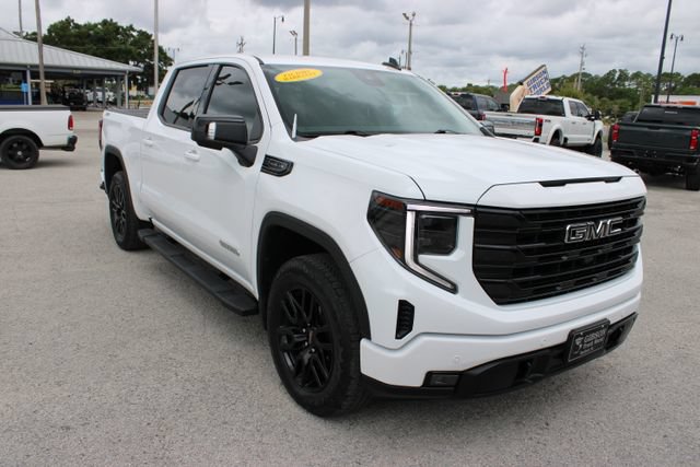 Used 2024 GMC Sierra 1500 Elevation w/ Elevation Premium Package AWD/4WD image 16