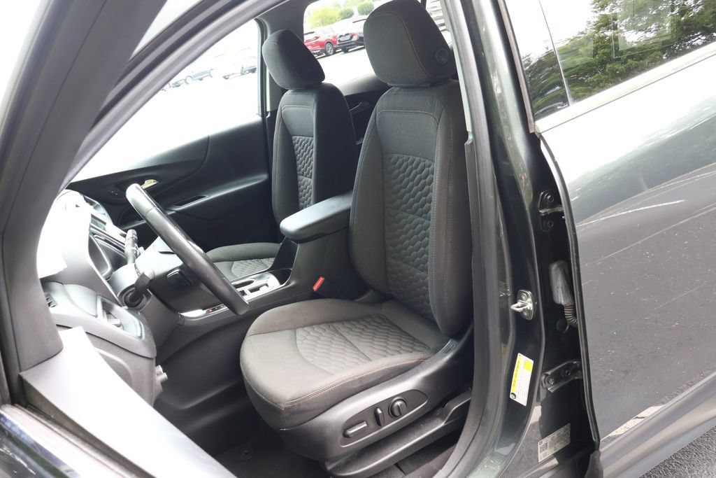 Certified 2019 Chevrolet Equinox LT FWD image 31