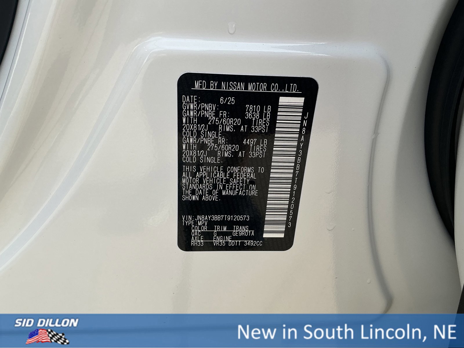 New 2026 Nissan Armada SL w/ Captain's Chari Seat Package image 12