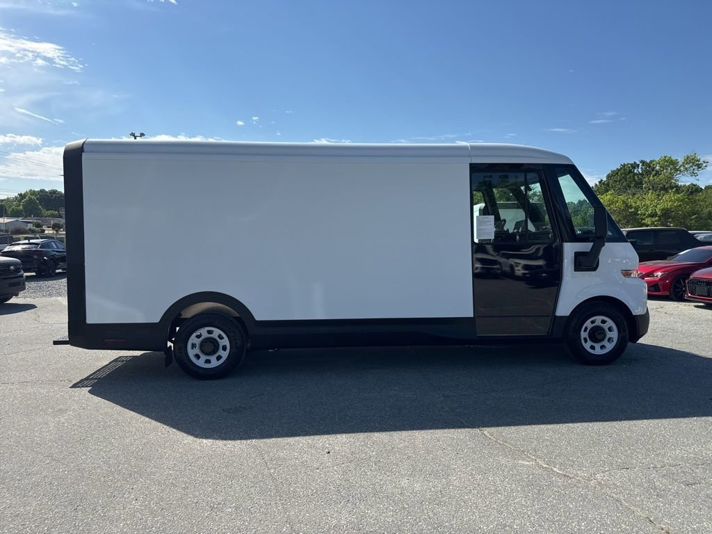 Used 2024 Chevrolet Brightdrop 600 w/ Commercial Equipment Package image 6