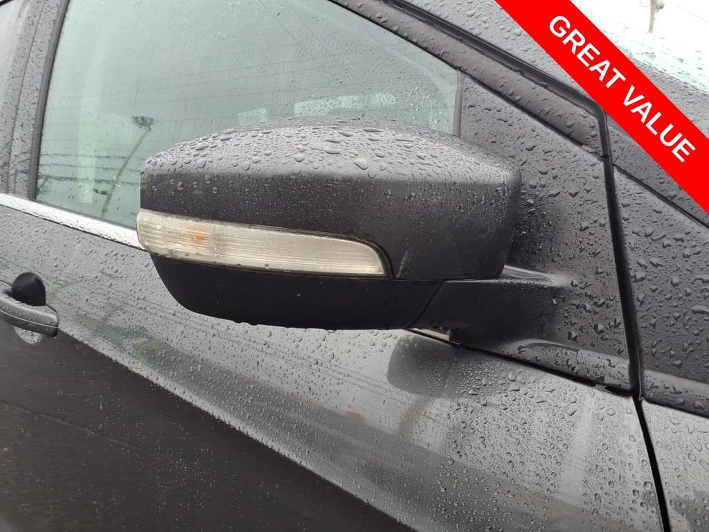 Used 2016 Ford Escape Titanium w/ Equipment Group 301A image 8