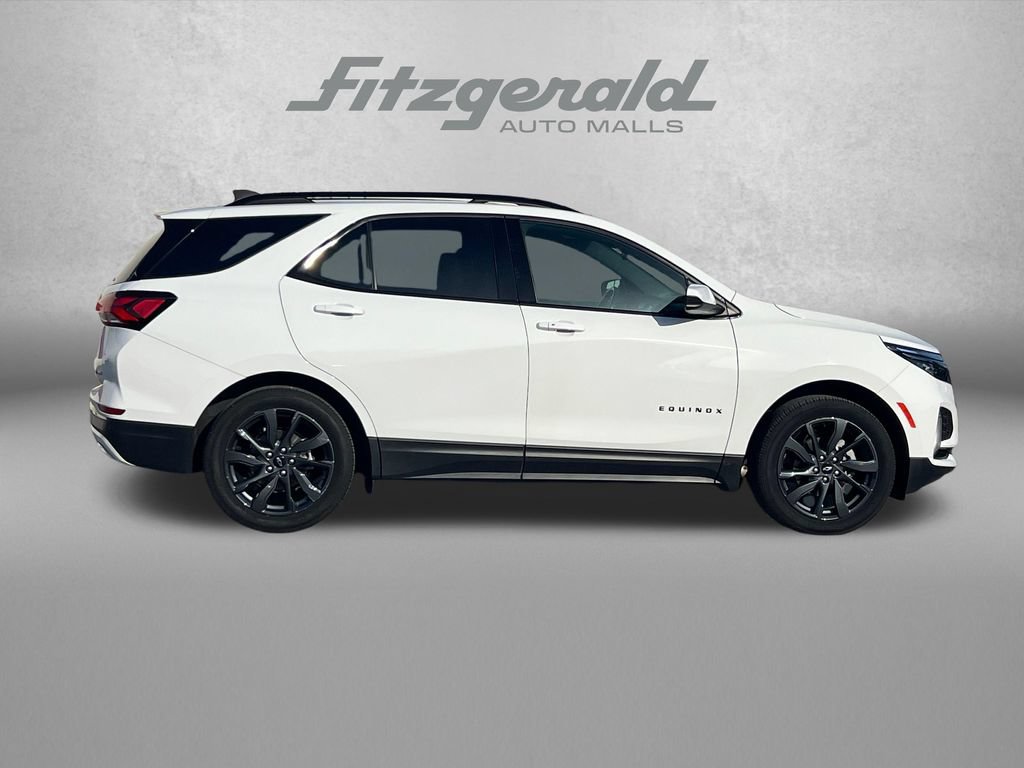 Used 2022 Chevrolet Equinox RS AWD/4WD image 3