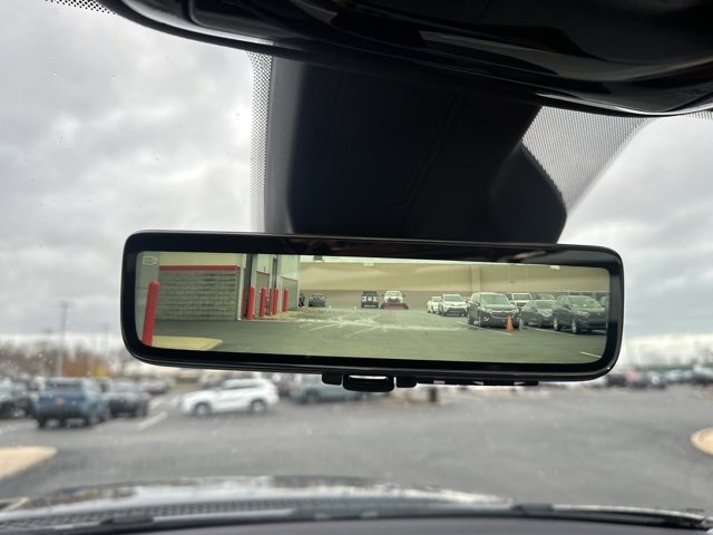 Used 2022 Jeep Grand Wagoneer Series III w/ Flexible Seating Group image 34