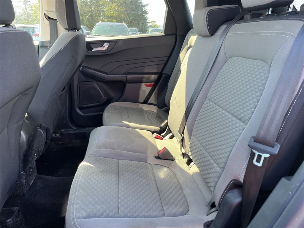 Used 2021 Ford Escape SE image 22