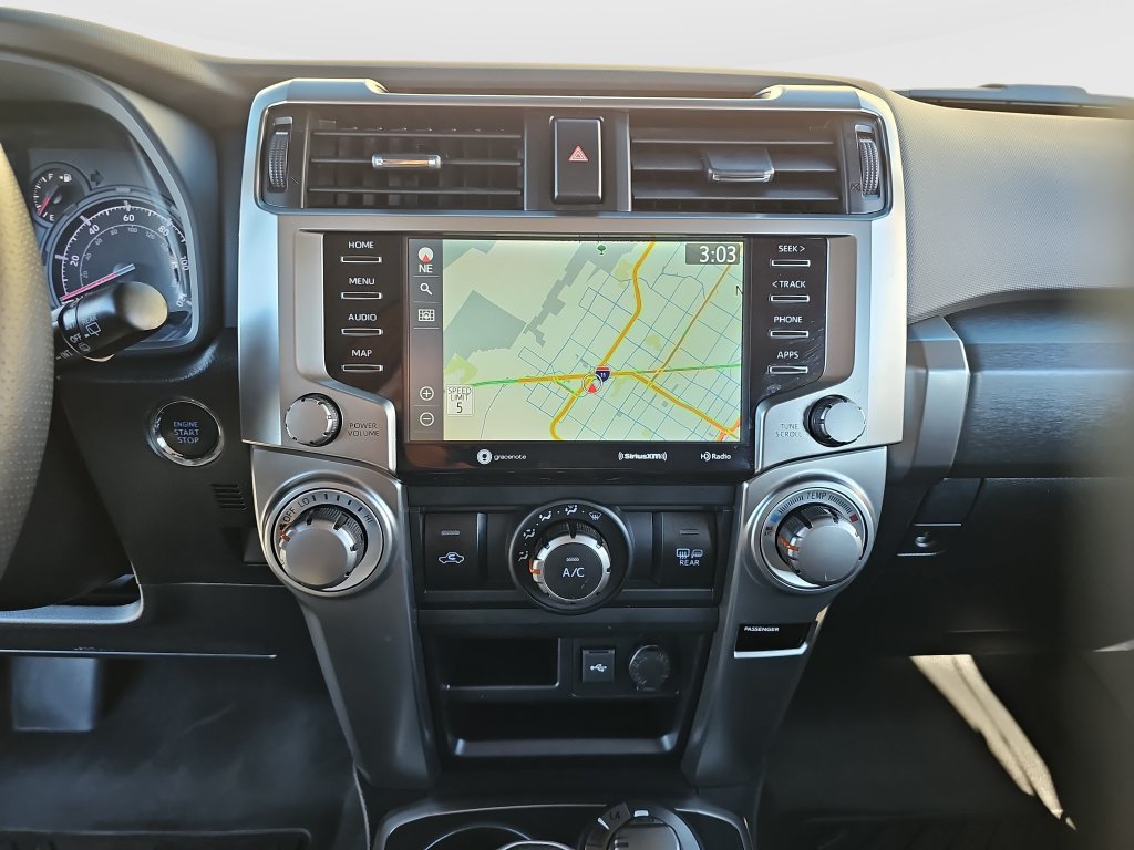 Used 2022 Toyota 4Runner SR5 AWD/4WD image 15