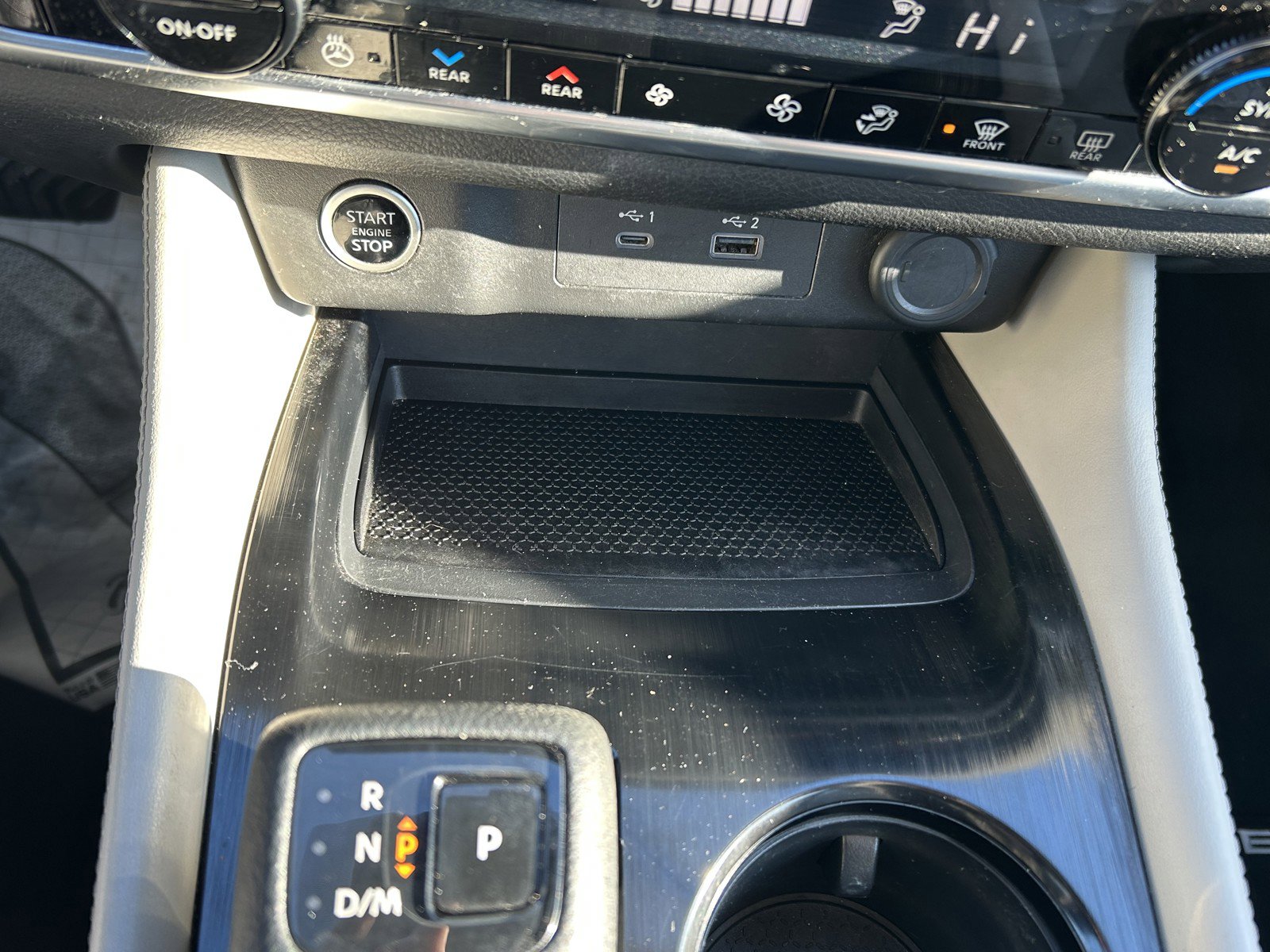 Used 2023 Nissan Rogue SL w/ SL Premium Package image 30