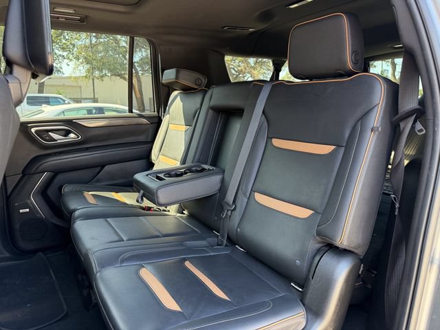 Used 2021 GMC Yukon XL AT4 w/ AT4 Premium Plus Package AWD/4WD image 19