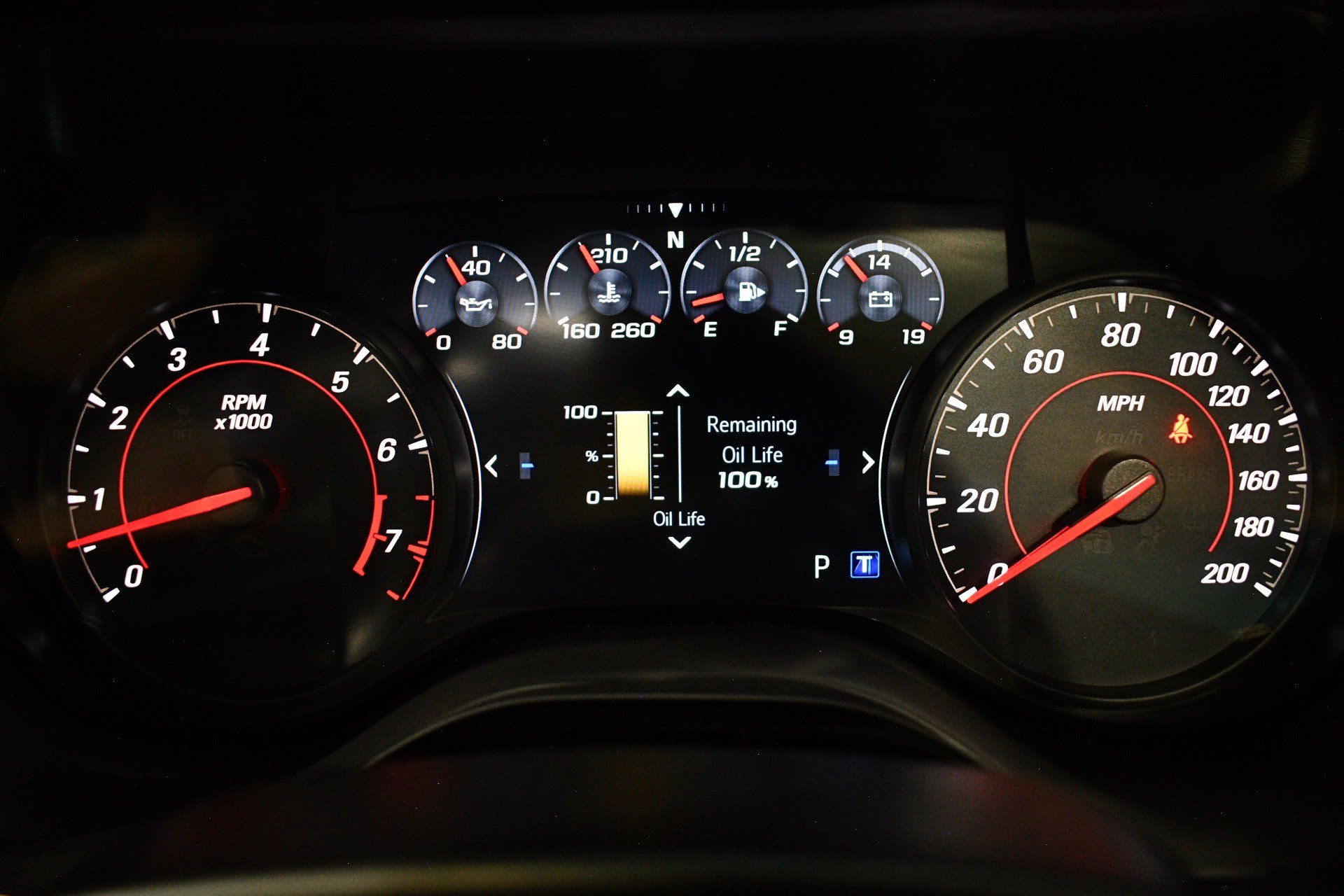 Used 2021 Chevrolet Camaro SS RWD image 25
