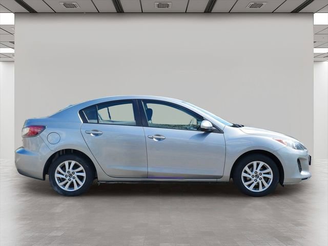 Used 2013 MAZDA MAZDA3 i Touring FWD image 6