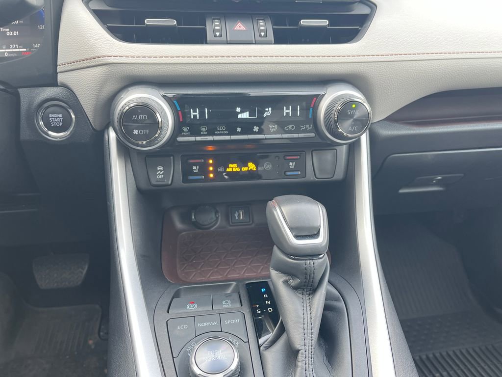 Used 2024 Toyota RAV4 Limited image 18